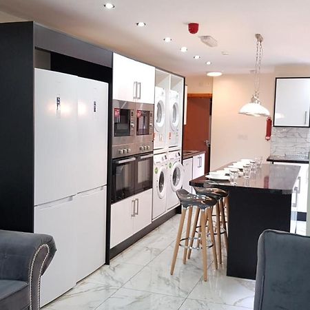 Double Ensuite Rooms Near City Centre Бирмингем Экстерьер фото