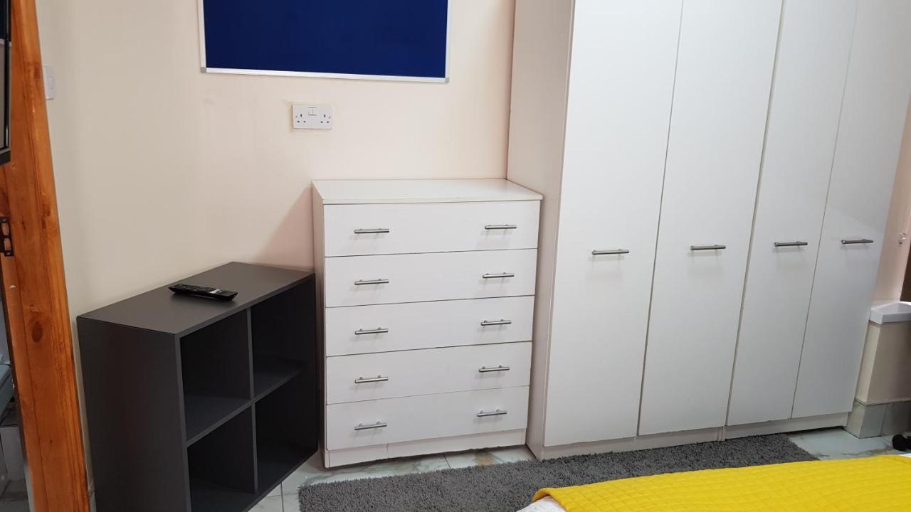 Double Ensuite Rooms Near City Centre Бирмингем Экстерьер фото