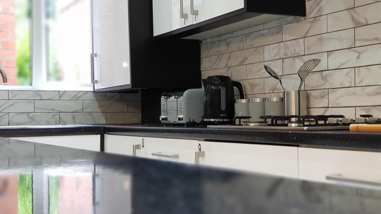 Double Ensuite Rooms Near City Centre Бирмингем Экстерьер фото
