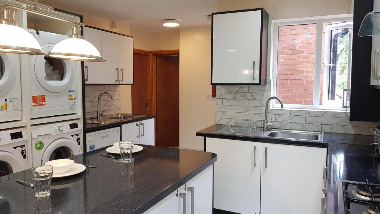Double Ensuite Rooms Near City Centre Бирмингем Экстерьер фото